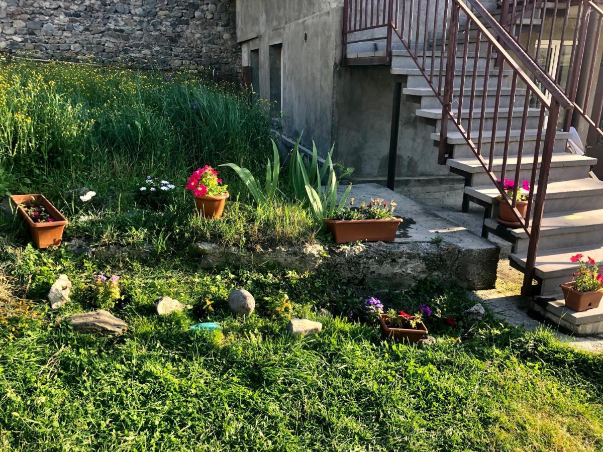 Guest House Chavchavadze N23 Kazbegi Dış mekan fotoğraf