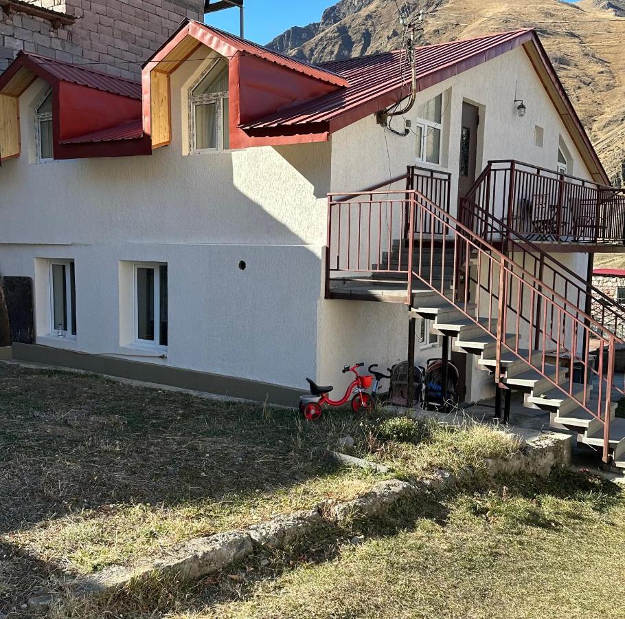 Guest House Chavchavadze N23 Kazbegi Dış mekan fotoğraf